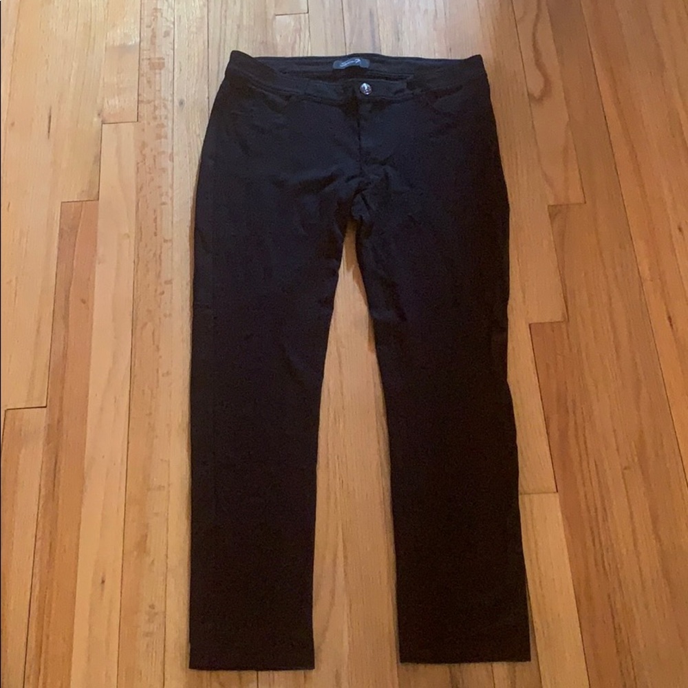 Black skinny stretch pants